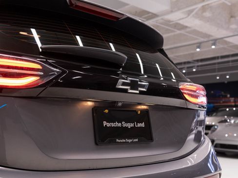 Used 2022 Chevrolet Bolt LT image 27