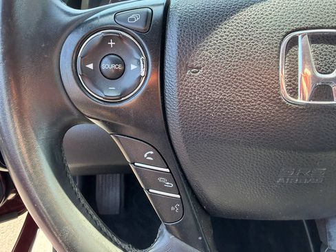 Used 2015 Honda Accord Sport image 13