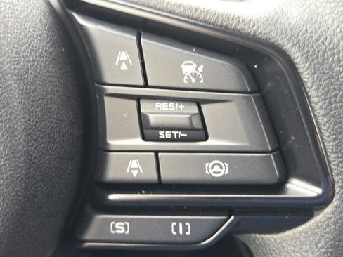 Certified 2024 Subaru Crosstrek 2.0i Premium AWD/4WD image 17
