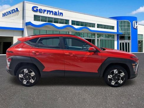 Used 2024 Hyundai Kona SEL AWD/4WD image 4