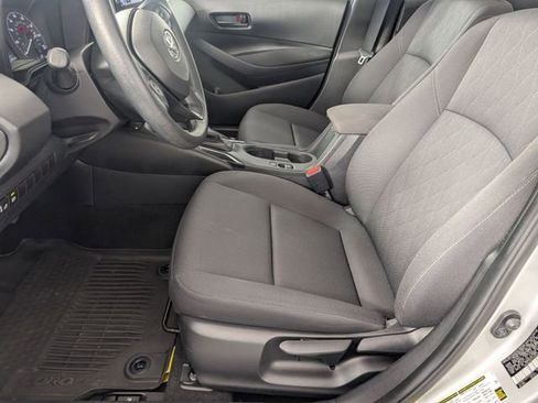 Used 2023 Toyota Corolla LE image 12