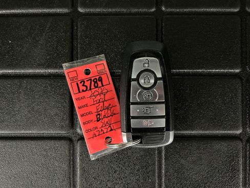 Used 2020 Ford Edge SEL w/ Convenience Package image 37