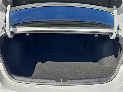 Used 2023 Kia K5 GT-Line w/ GT-Line Premium Package FWD image 6