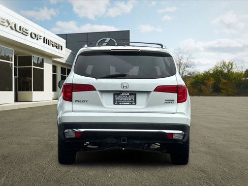 Used 2017 Honda Pilot Touring image 9