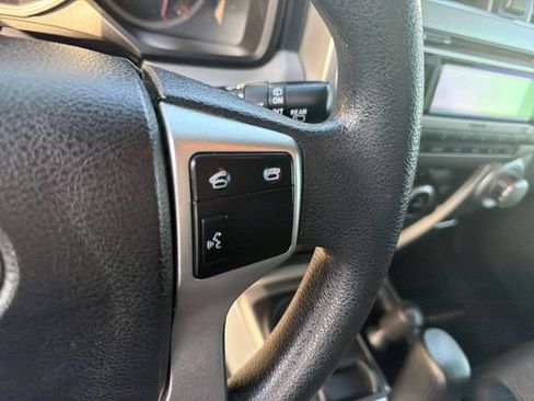 Used 2012 Toyota 4Runner SR5 w/ Convenience Pkg AWD/4WD image 17