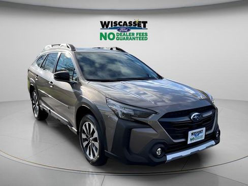 Used 2024 Subaru Outback Limited AWD/4WD image 1