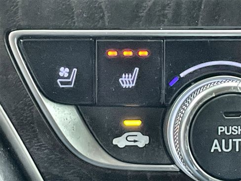 Used 2021 Honda Accord Touring image 14