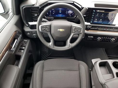 New 2026 Chevrolet Silverado 1500 LT AWD/4WD image 9