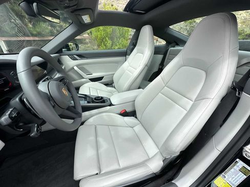 Certified 2024 Porsche 911 Carrera S image 5