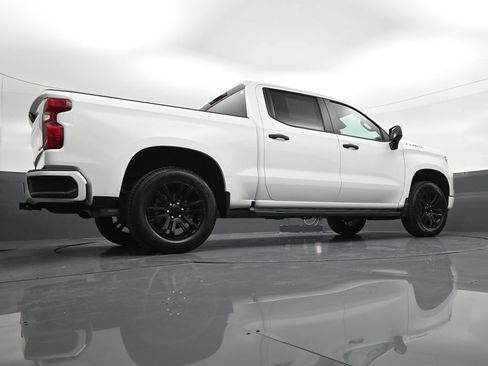 Used 2023 Chevrolet Silverado 1500 Custom RWD image 26