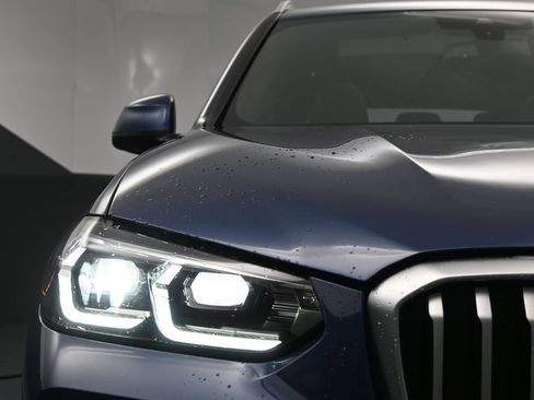 Used 2022 BMW X3 xDrive30i w/ Convenience Package AWD/4WD image 10