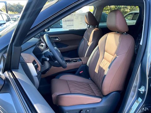 New 2026 Nissan Rogue Platinum w/ Platinum Premium Package image 15