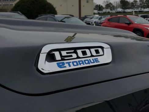 New 2026 RAM 1500 Laramie AWD/4WD image 8