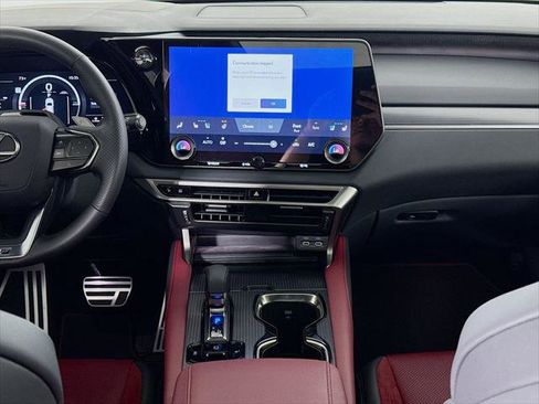 Certified 2025 Lexus RX 500h F Sport w/ Convenience Package image 14