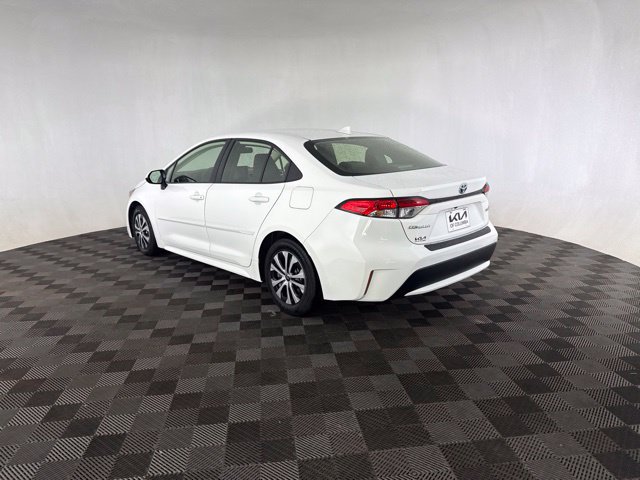 Used 2022 Toyota Corolla LE w/ Body Protection Package (TMS) FWD image 9