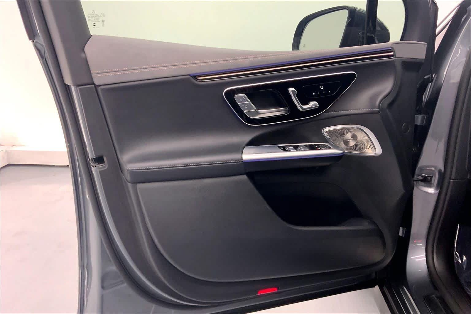Certified 2023 Mercedes-Benz EQE 350+ SUV image 20