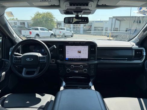 Used 2024 Ford F250 Lariat w/ Lariat Ultimate Package AWD/4WD image 44