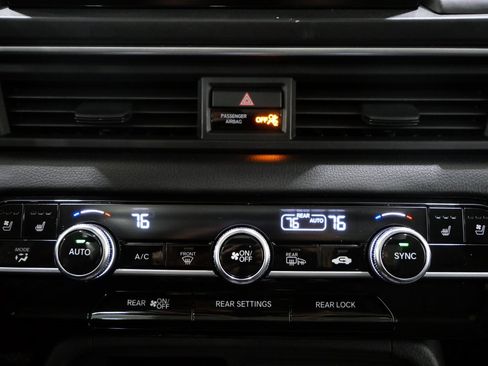 Used 2025 Honda Pilot Elite image 20