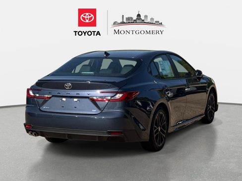 New 2026 Toyota Camry SE w/ Convenience Package FWD image 3