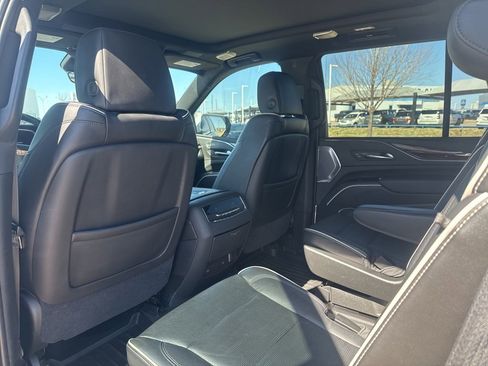 Used 2021 Cadillac Escalade Premium Luxury w/ Driver Assist Tech Package image 8