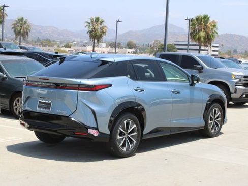 Certified 2023 Lexus RZ 450e Premium w/ Technology Package AWD/4WD image 21