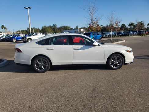 Used 2023 Honda Accord EX-L image 7