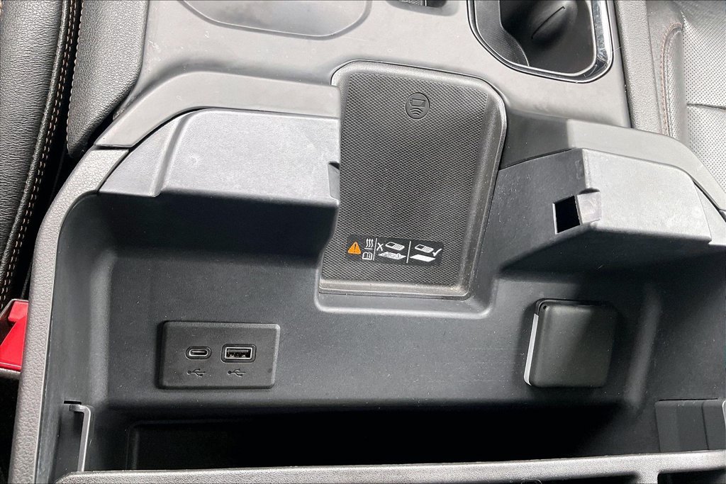 Used 2022 GMC Sierra 1500 AT4 w/ AT4 Preferred Package AWD/4WD image 19