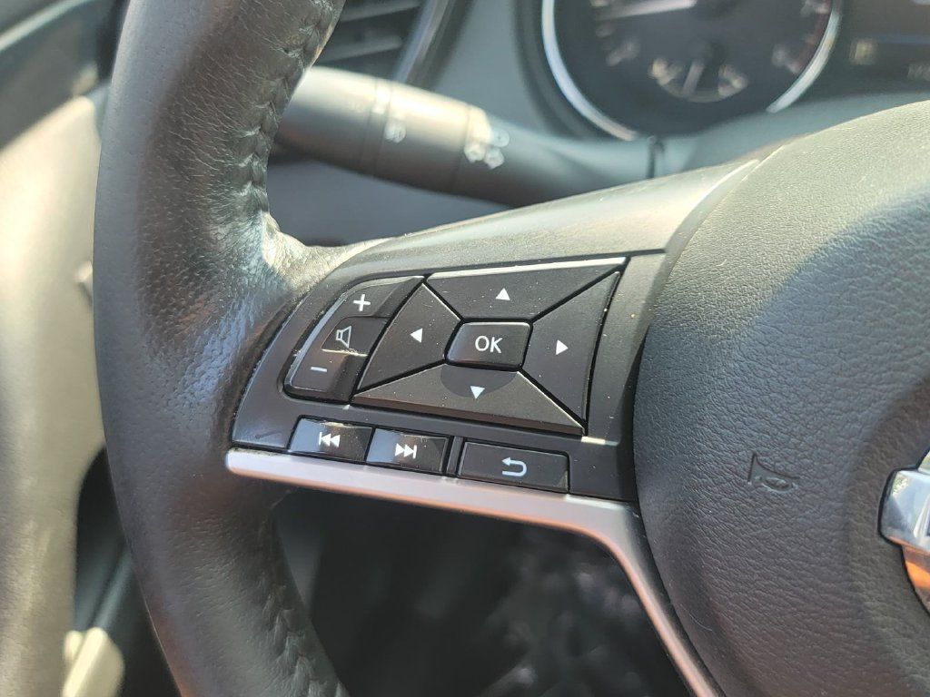Used 2019 Nissan Rogue SL w/ Premium Package AWD/4WD image 20