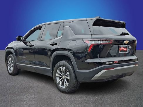 Used 2025 Chevrolet Equinox LT FWD image 6