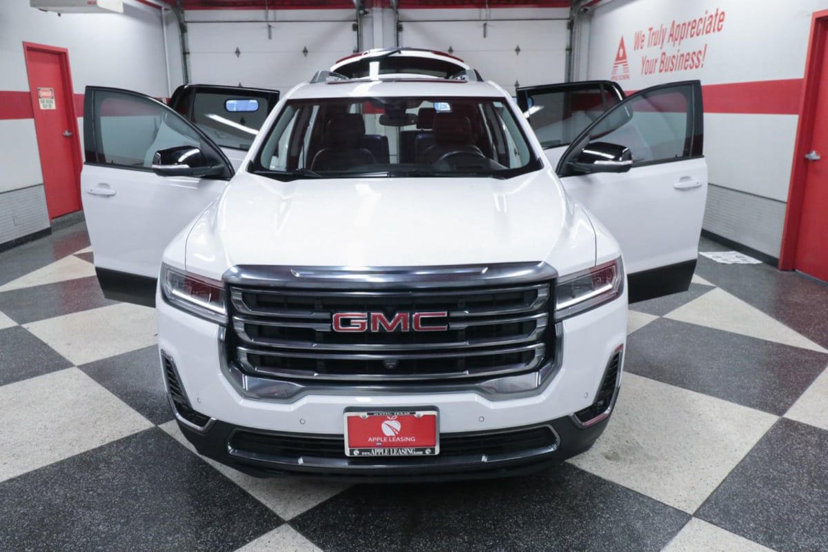 Used 2023 GMC Acadia AT4 w/ Technology Package AWD/4WD image 28