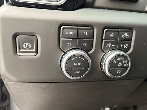 Used 2024 GMC Sierra 1500 Denali w/ Denali Reserve Package image 29