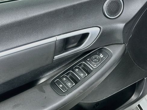 Used 2025 Hyundai Sonata SEL FWD image 15