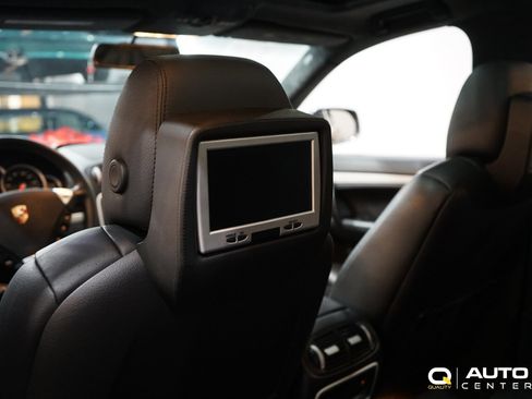 Used 2008 Porsche Cayenne Turbo image 31