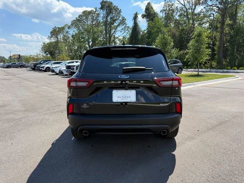 Used 2025 Ford Escape ST-Line AWD/4WD image 4