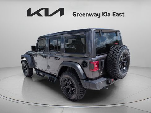 Used 2021 Jeep Wrangler Unlimited Sport AWD/4WD image 8