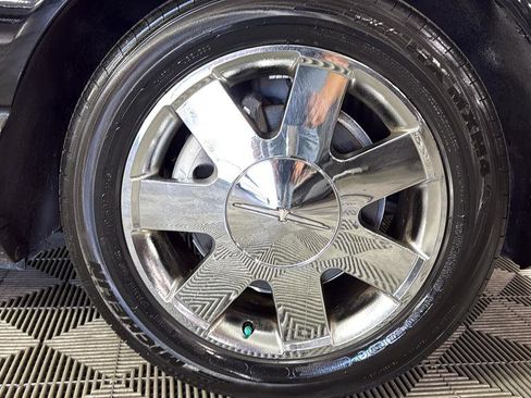Used 2003 Ford Thunderbird RWD image 37