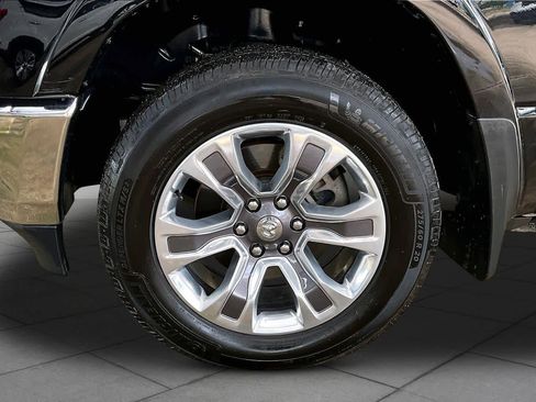 Used 2019 RAM 1500 Laramie Longhorn AWD/4WD image 10