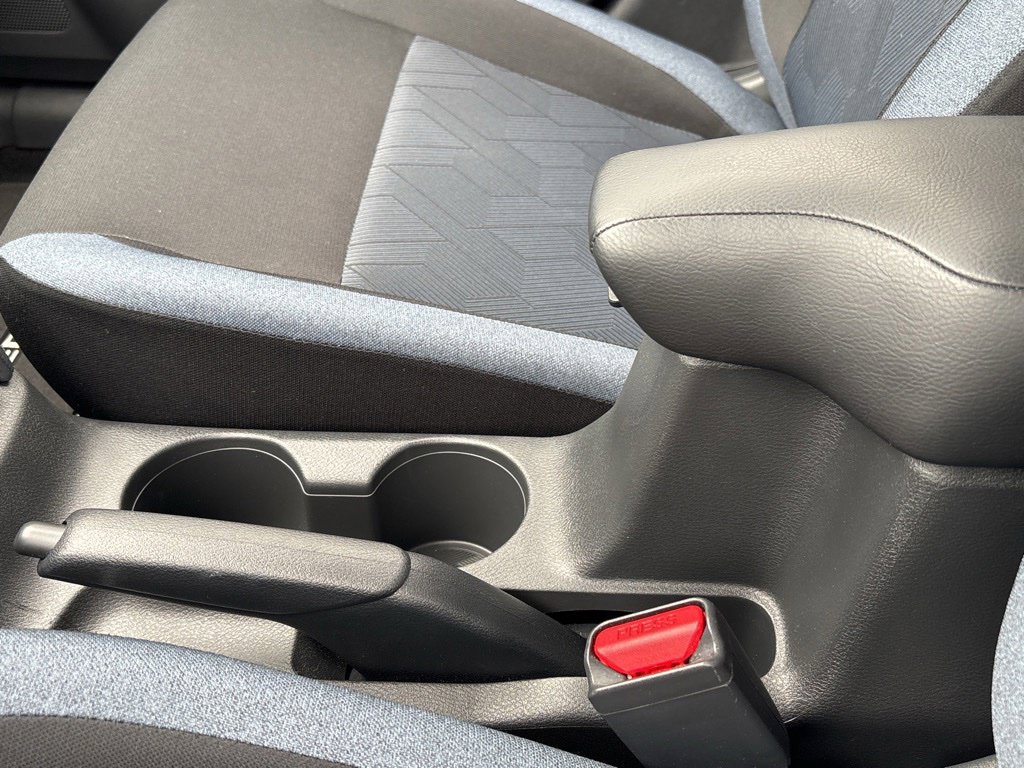 Used 2025 Nissan Versa SV FWD image 29