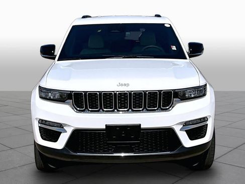Used 2024 Jeep Grand Cherokee Limited w/ Trailer Tow Package AWD/4WD image 4