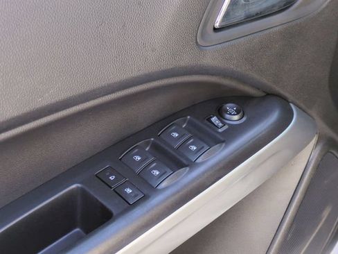 Used 2019 Chevrolet Colorado ZR2 w/ Colorado ZR2 Bison Edition AWD/4WD image 13
