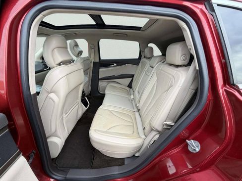 Used 2016 Lincoln MKX Reserve AWD/4WD image 23