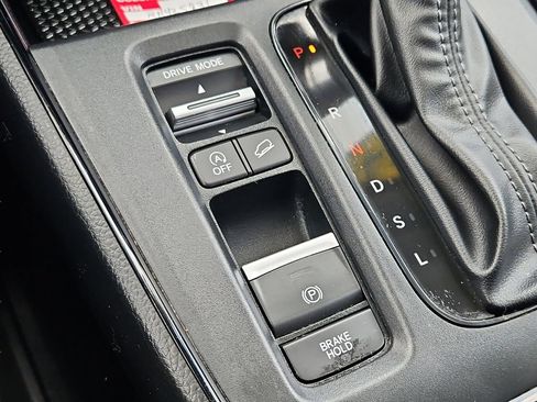 Certified 2024 Honda CR-V EX image 17