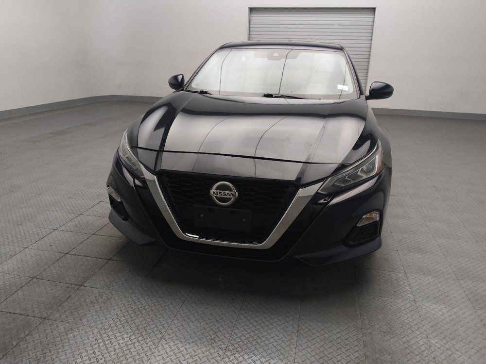 Used 2022 Nissan Altima 2.5 SV w/ SV Premium Package FWD image 15