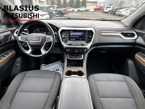 Used 2020 GMC Acadia SLE w/ Driver Convenience Package image 16