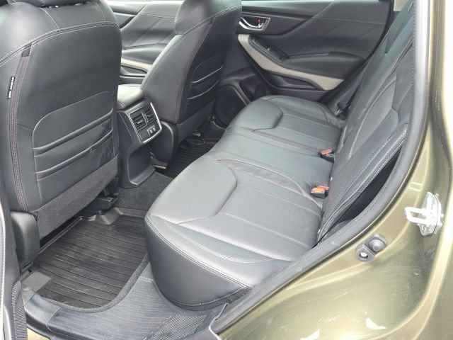 Used 2023 Subaru Forester Limited AWD/4WD image 11