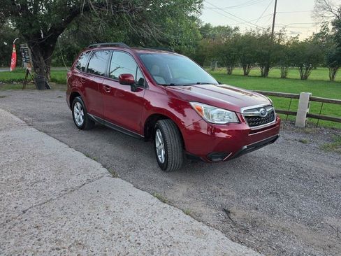 Used 2016 Subaru Forester 2.5i Premium AWD/4WD image 2