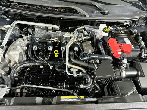 Used 2021 Nissan Rogue S FWD image 31