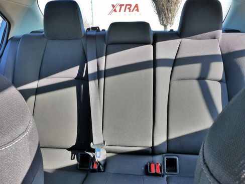 Used 2021 Toyota Corolla LE image 27