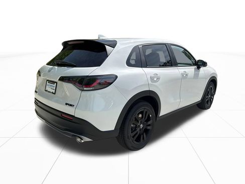 Used 2026 Honda HR-V Sport image 9
