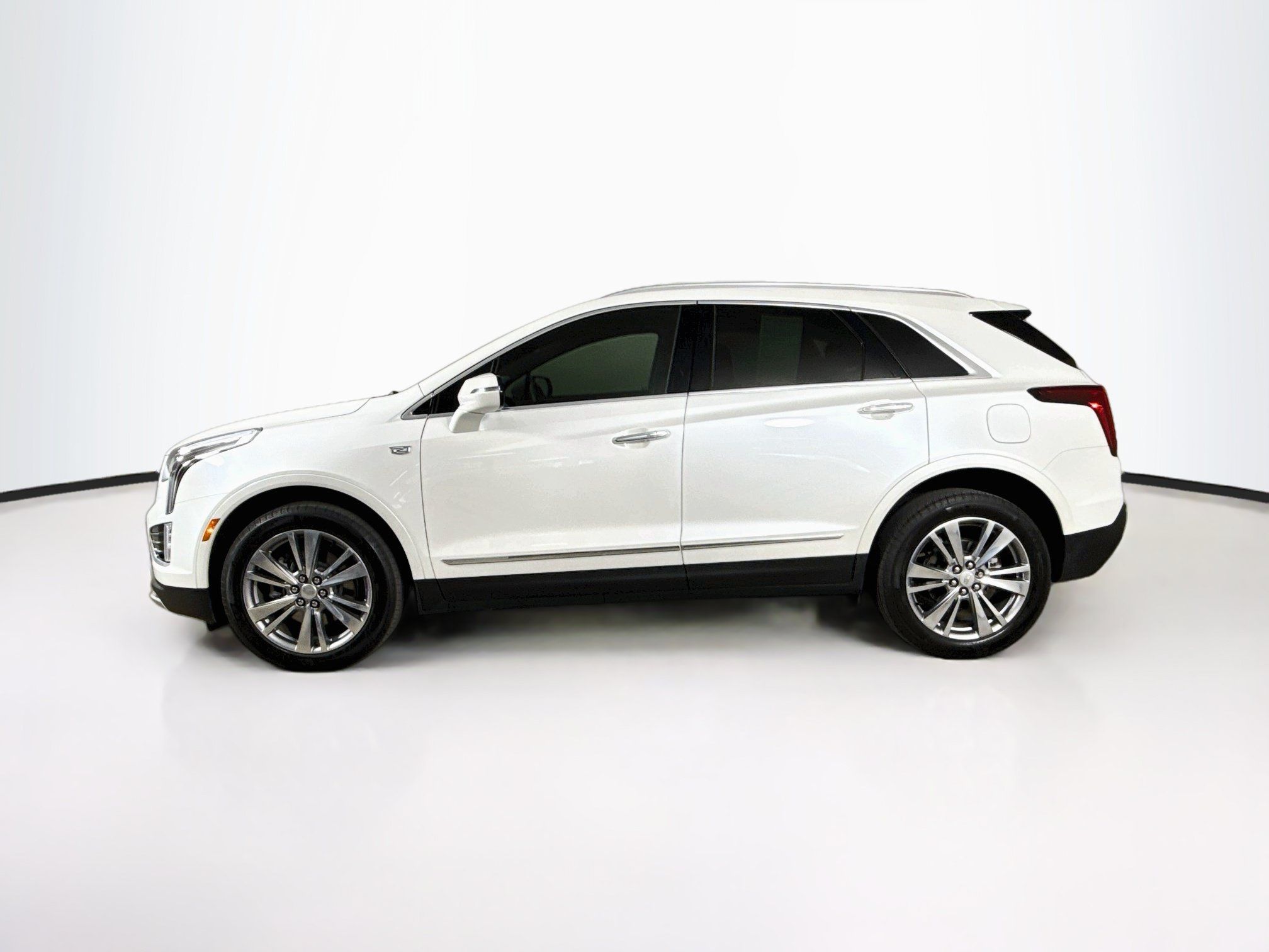 Used 2024 Cadillac XT5 Premium Luxury FWD image 7